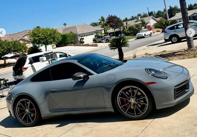 Detailed silver Porsche 911